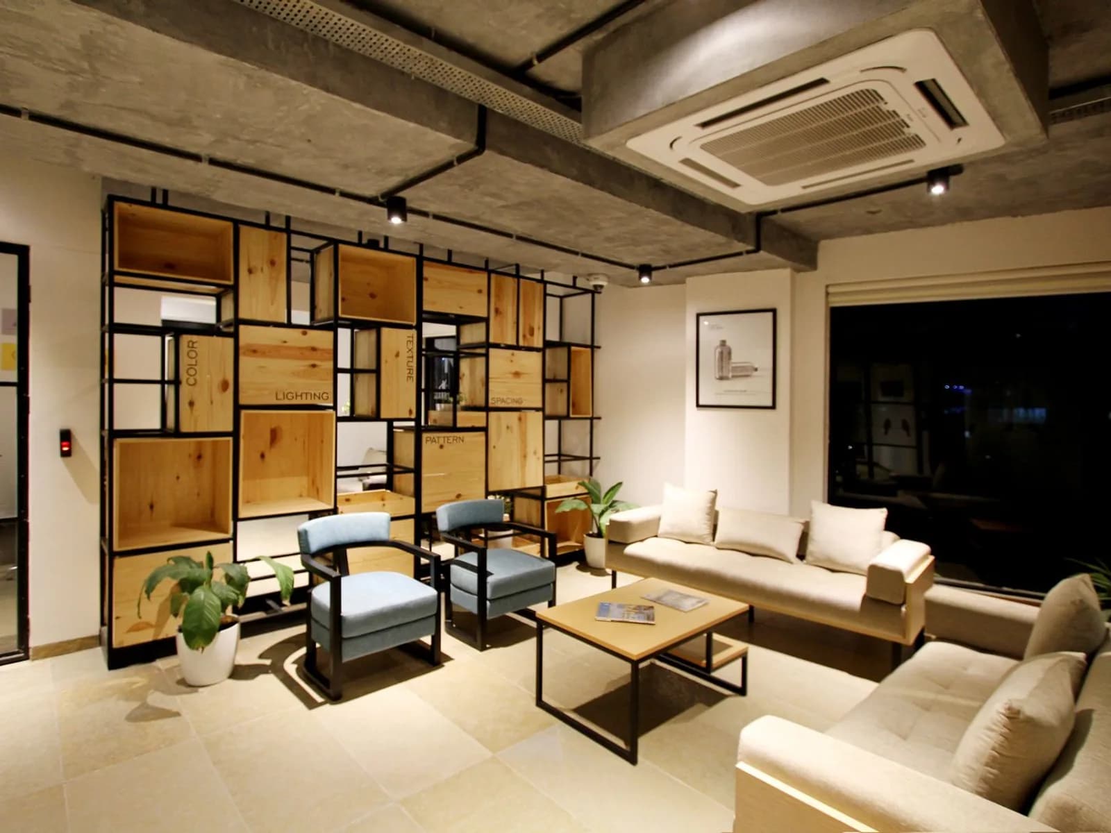 Premium 2BHK with Sea View, Bandra West